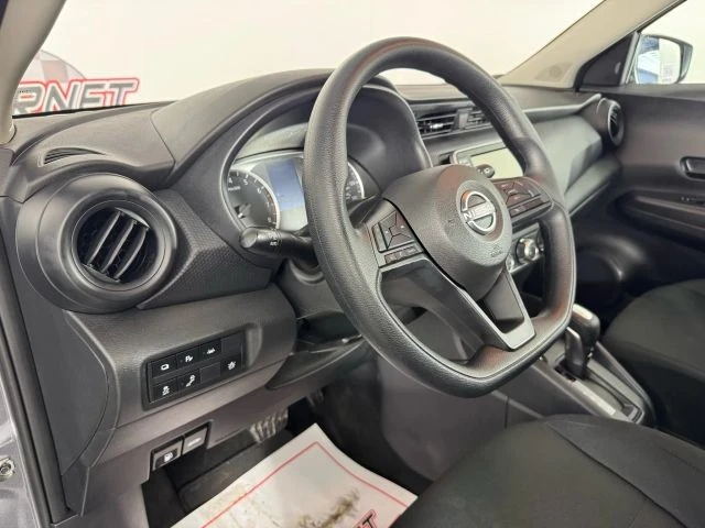 2025 Nissan Kicks - Image 10 of 21