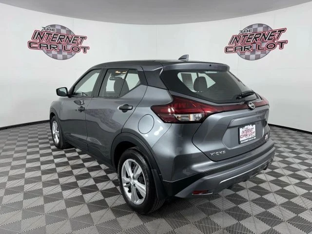 2025 Nissan Kicks - Image 5 of 21