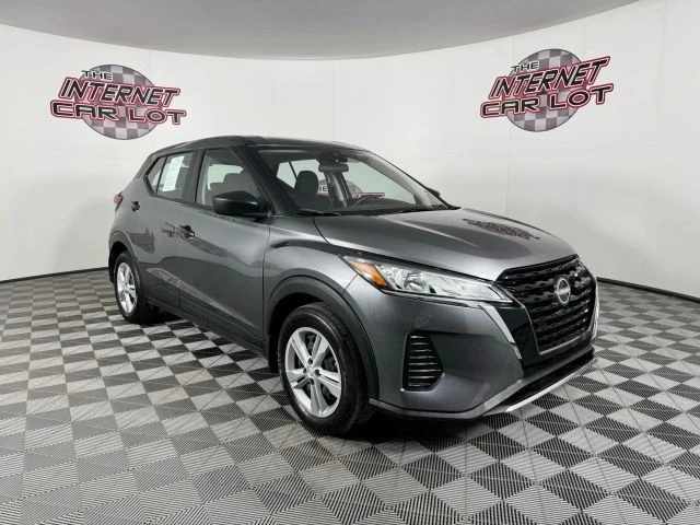 2025 Nissan Kicks - Image 9 of 21