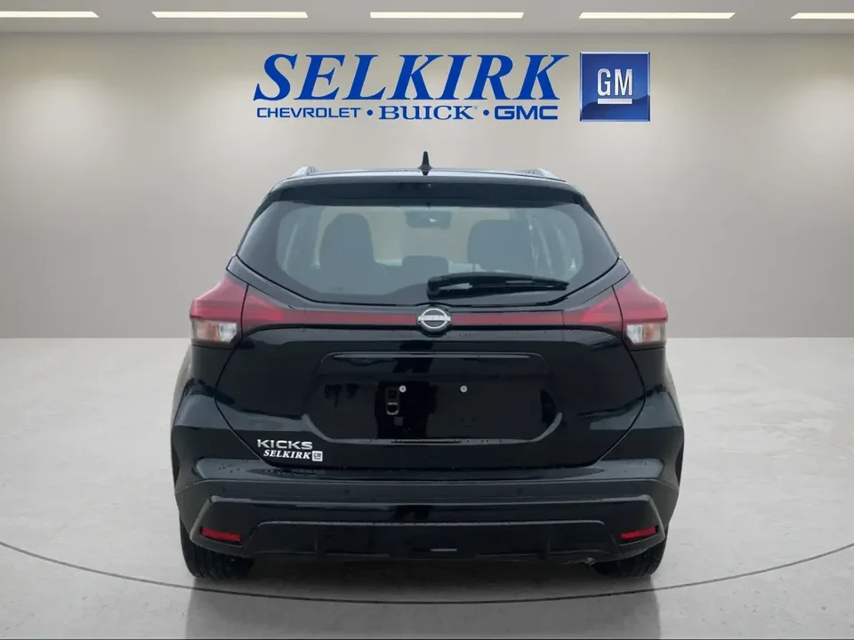 2025 Nissan Kicks - Image 5 of 12