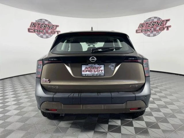2025 Nissan Kicks - Image 6 of 12