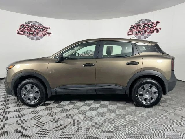 2025 Nissan Kicks - Image 4 of 12