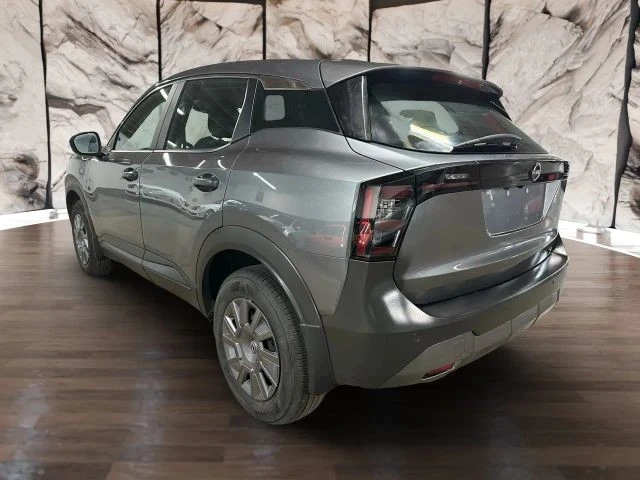 2025 Nissan Kicks - Image 5 of 21
