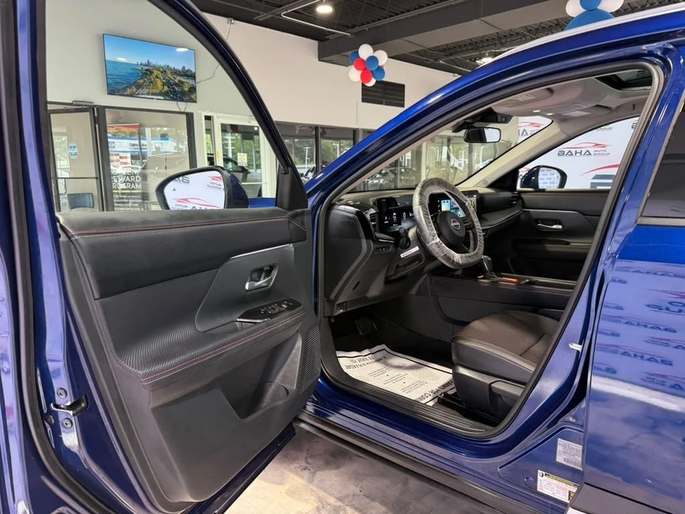 2025 Nissan Kicks - Image 27 of 31