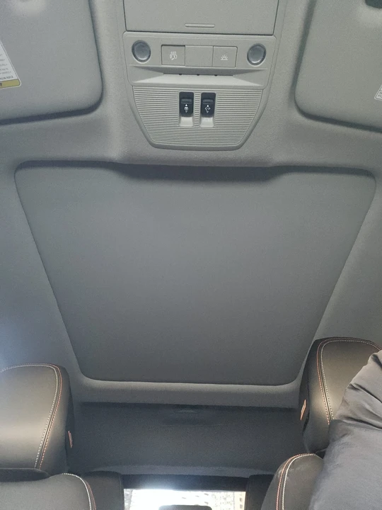 2025 Nissan Kicks - Image 15 of 15
