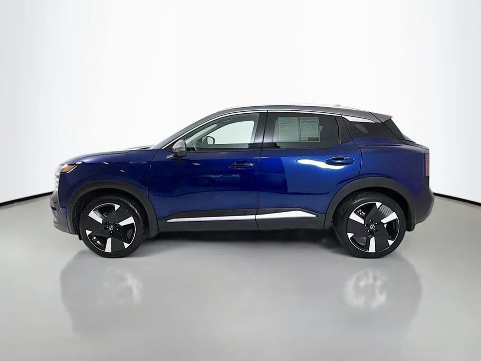 2025 Nissan Kicks - Image 4 of 12