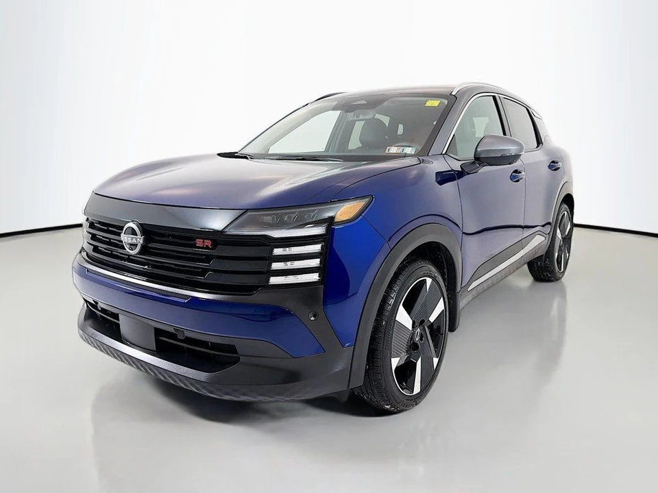 2025 Nissan Kicks - Image 3 of 12