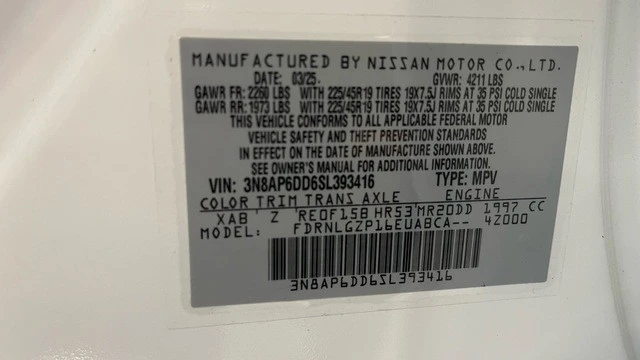 2025 Nissan Kicks - Image 20 of 21