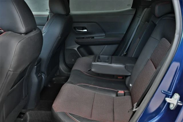 2025 Nissan Kicks - Image 21 of 24
