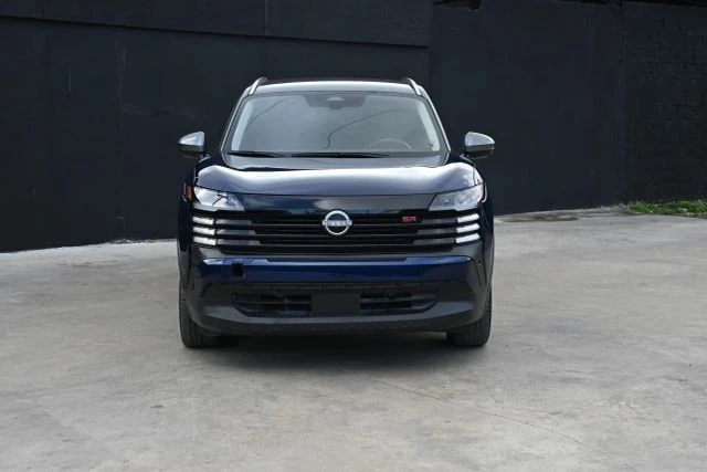 2025 Nissan Kicks - Image 2 of 24