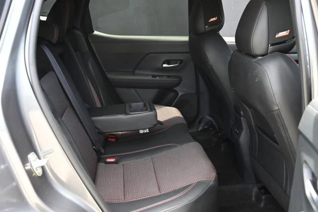 2025 Nissan Kicks - Image 22 of 25