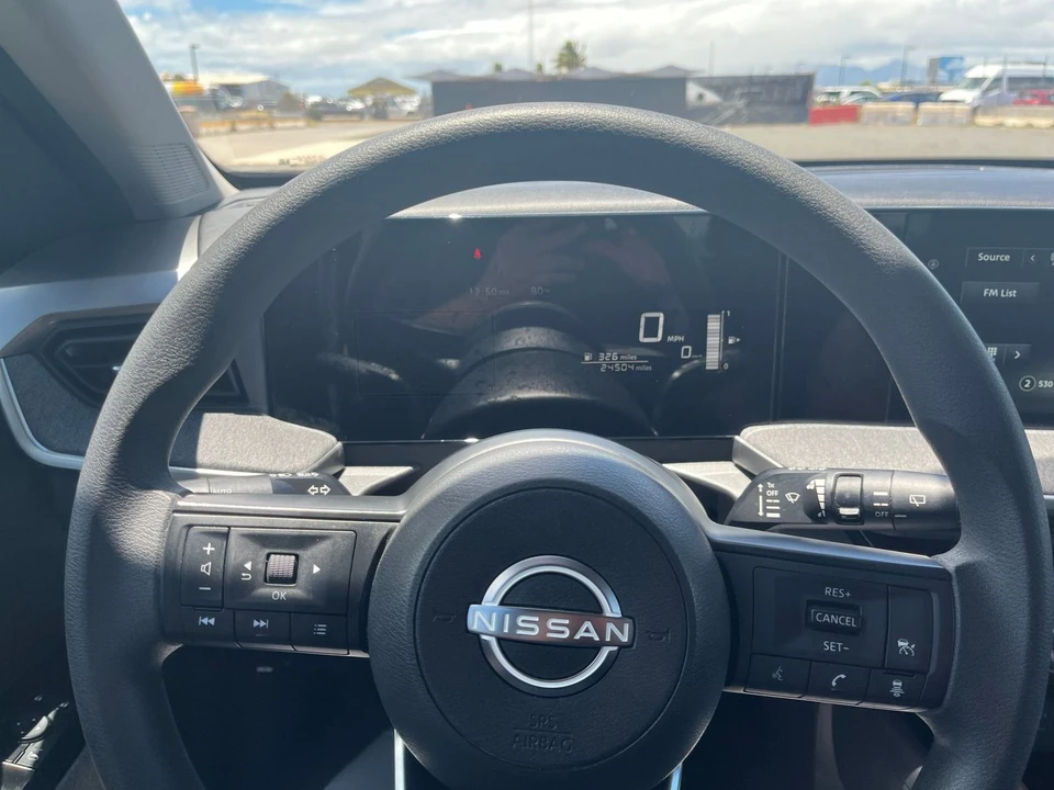2025 Nissan Kicks - Image 31 of 31