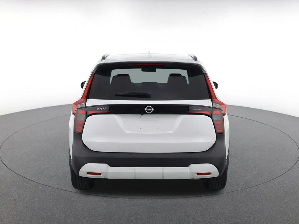 2025 Nissan Kicks - Image 9 of 24