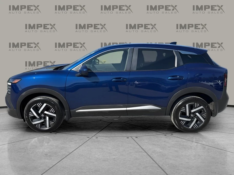 2025 Nissan Kicks - Image 2 of 31