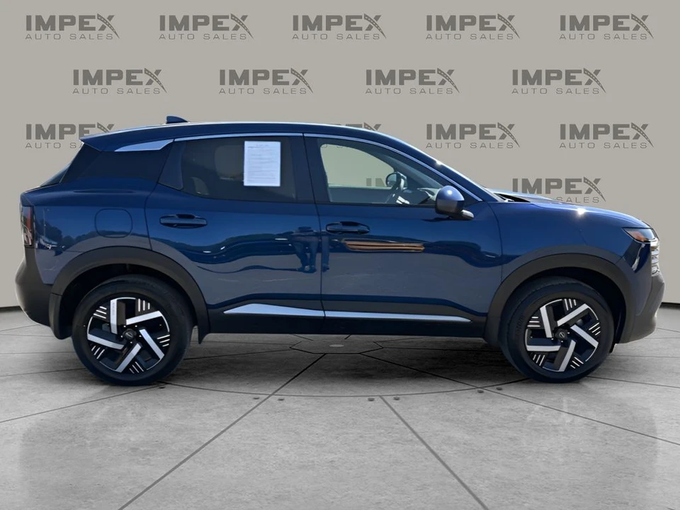 2025 Nissan Kicks - Image 6 of 31