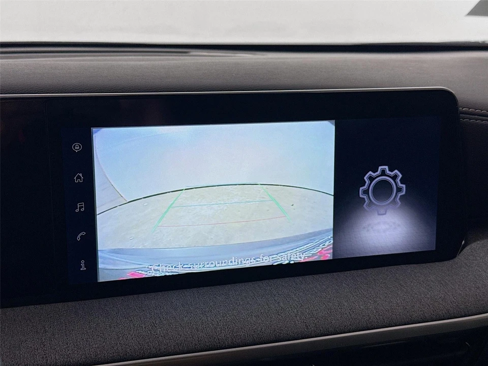 2025 Nissan Kicks - Image 9 of 14