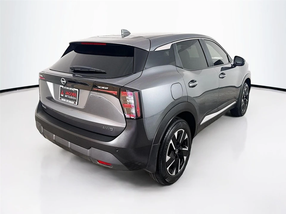 2025 Nissan Kicks - Image 7 of 21