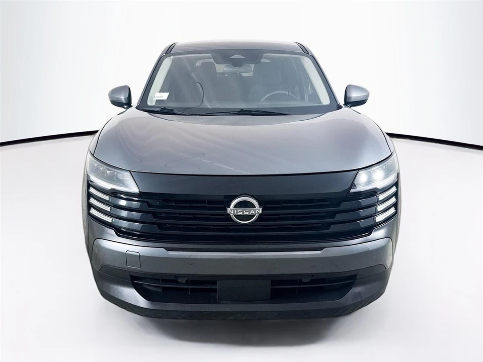 2025 Nissan Kicks - Image 2 of 21