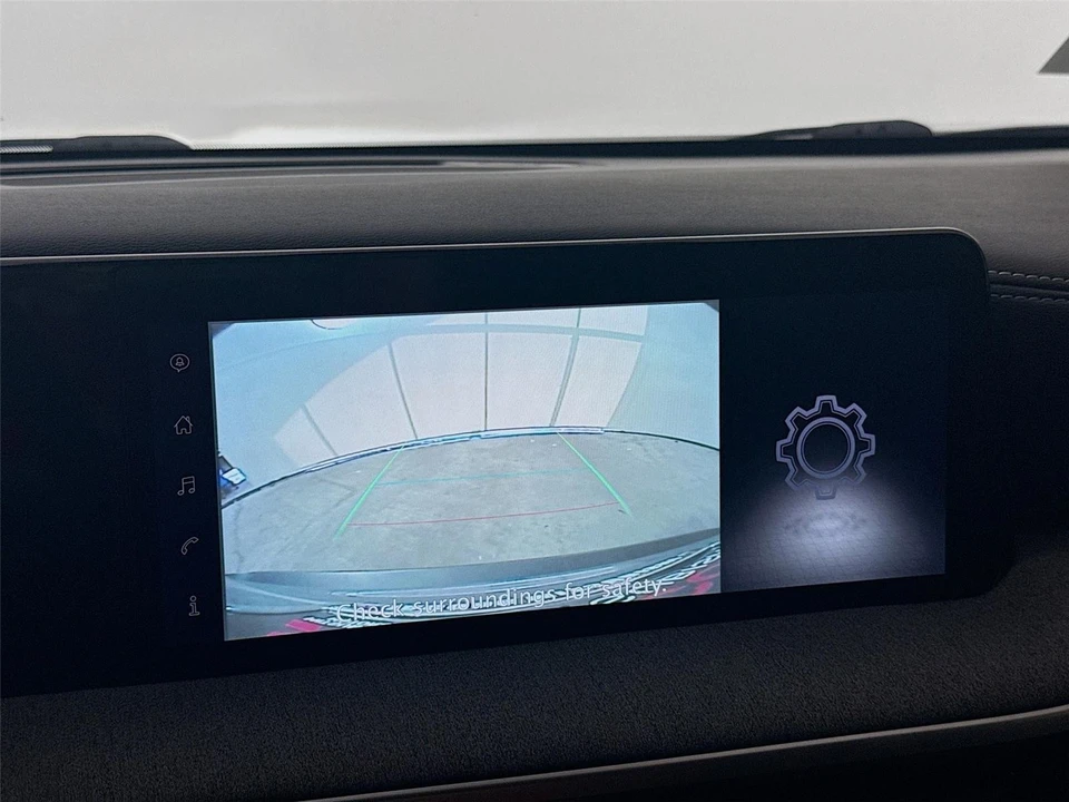 2025 Nissan Kicks - Image 12 of 21