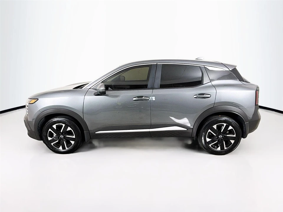 2025 Nissan Kicks - Image 4 of 14