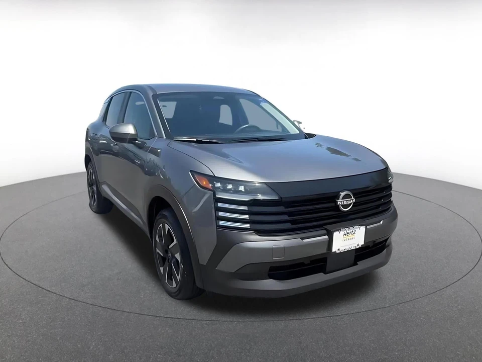 2025 Nissan Kicks - Image 3 of 31
