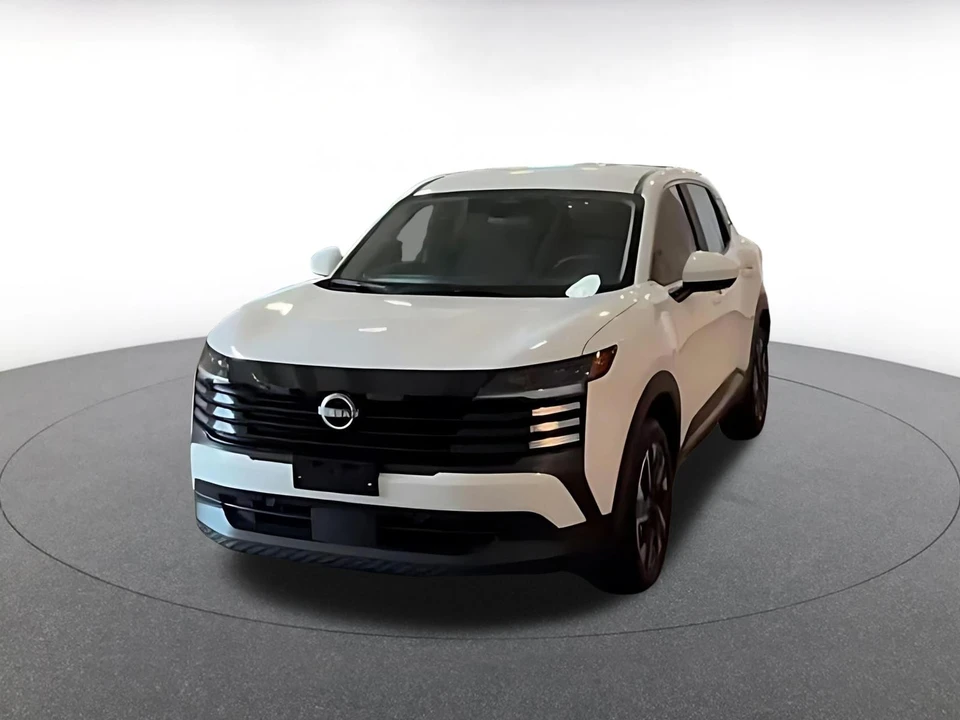 2025 Nissan Kicks - Image 9 of 31