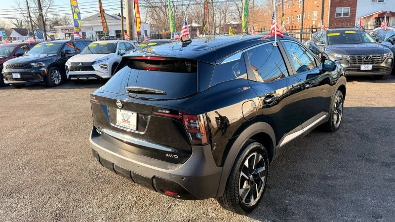 2025 Nissan Kicks - Image 7 of 12