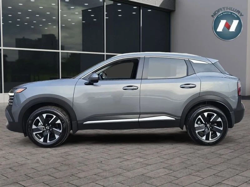 2025 Nissan Kicks - Image 2 of 12