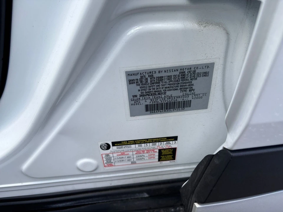 2025 Nissan Kicks - Image 28 of 31