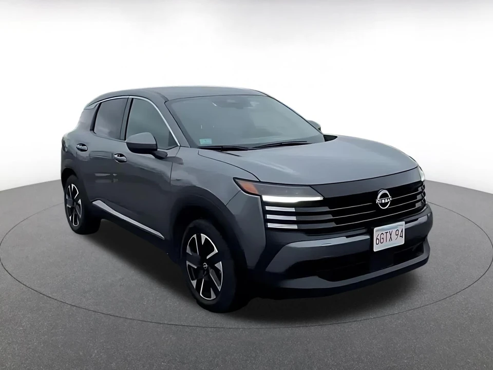 2025 Nissan Kicks - Image 3 of 31