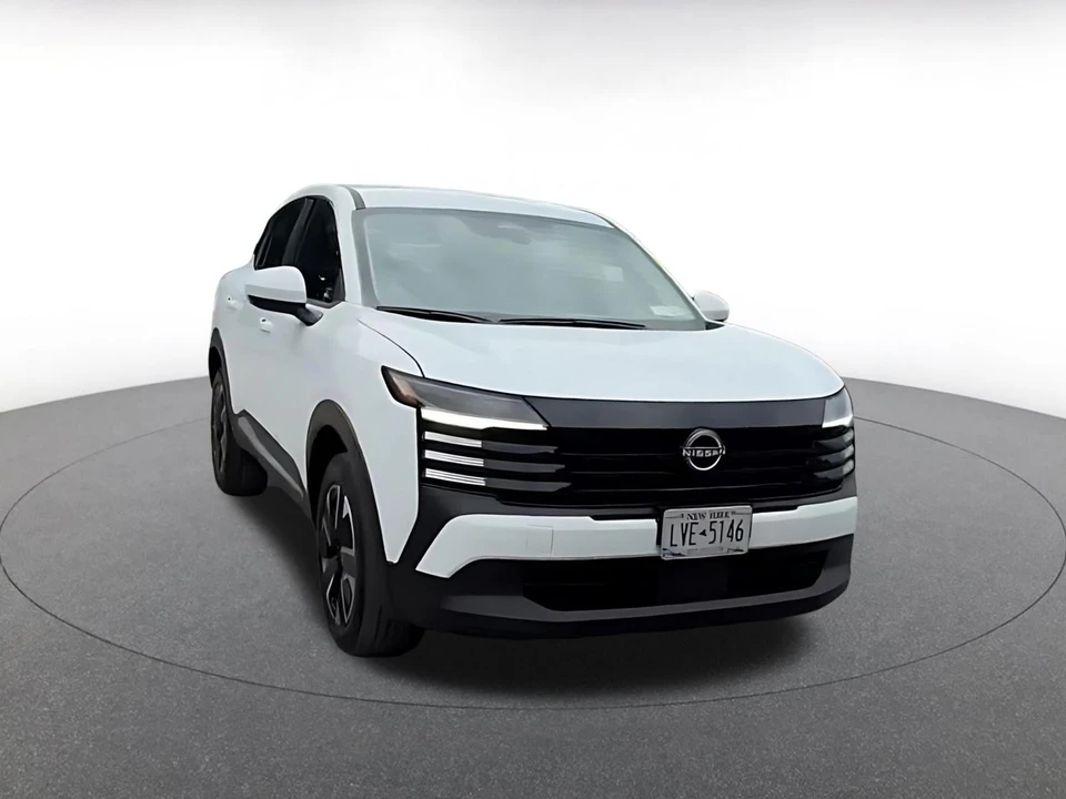 2025 Nissan Kicks - Image 3 of 31