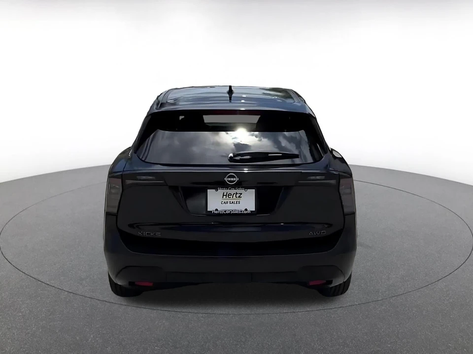 2025 Nissan Kicks - Image 7 of 31