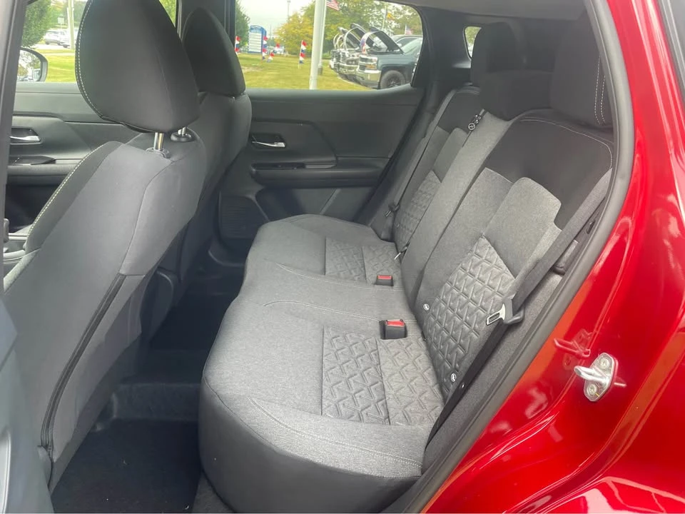 2025 Nissan Kicks - Image 6 of 8