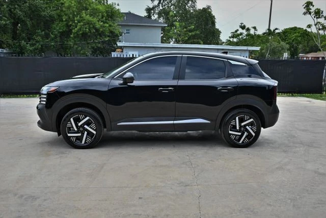 2025 Nissan Kicks - Image 6 of 20