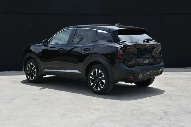 2025 Nissan Kicks - Image 4 of 22