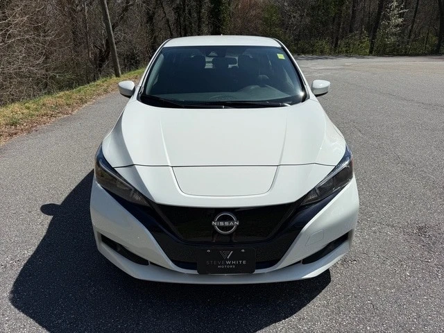 2025 Nissan Leaf - Image 3 of 21