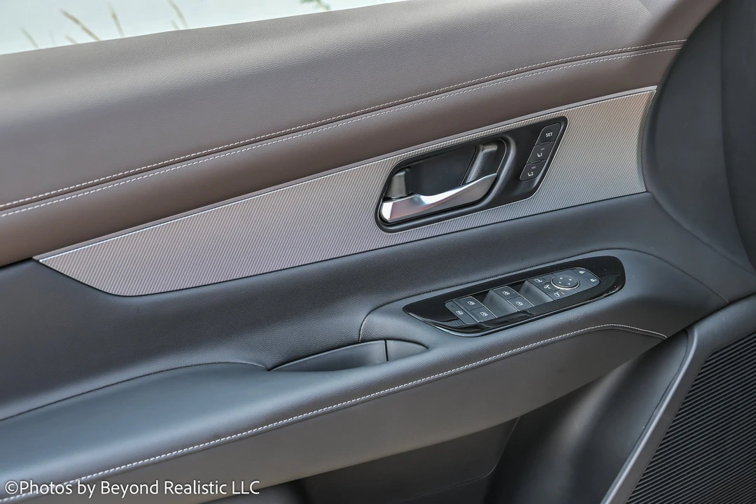 2025 Nissan Murano 4th Gen - Image 19 of 21