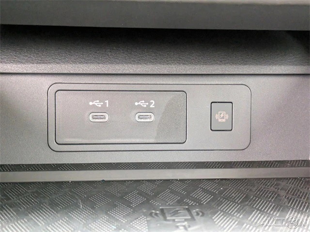 2025 Nissan Murano 4th Gen - Image 21 of 21