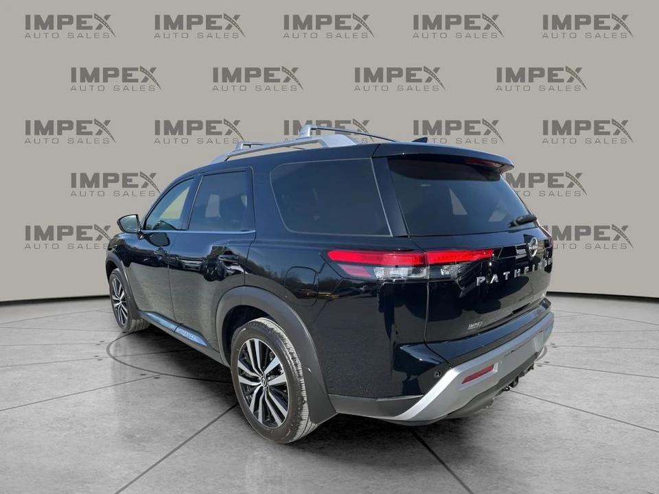 2025 Nissan Pathfinder 5th Gen - Image 3 of 21