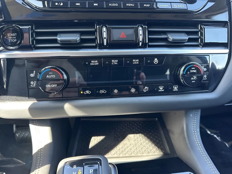 2025 Nissan Pathfinder 5th Gen - Image 15 of 21