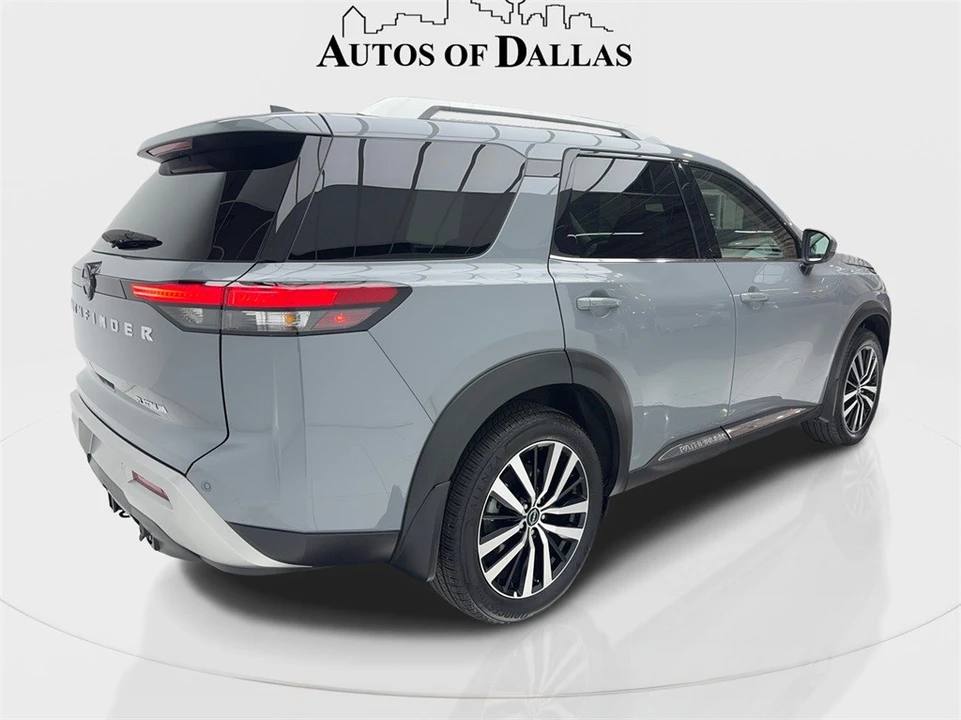 2025 Nissan Pathfinder 5th Gen - Image 9 of 12