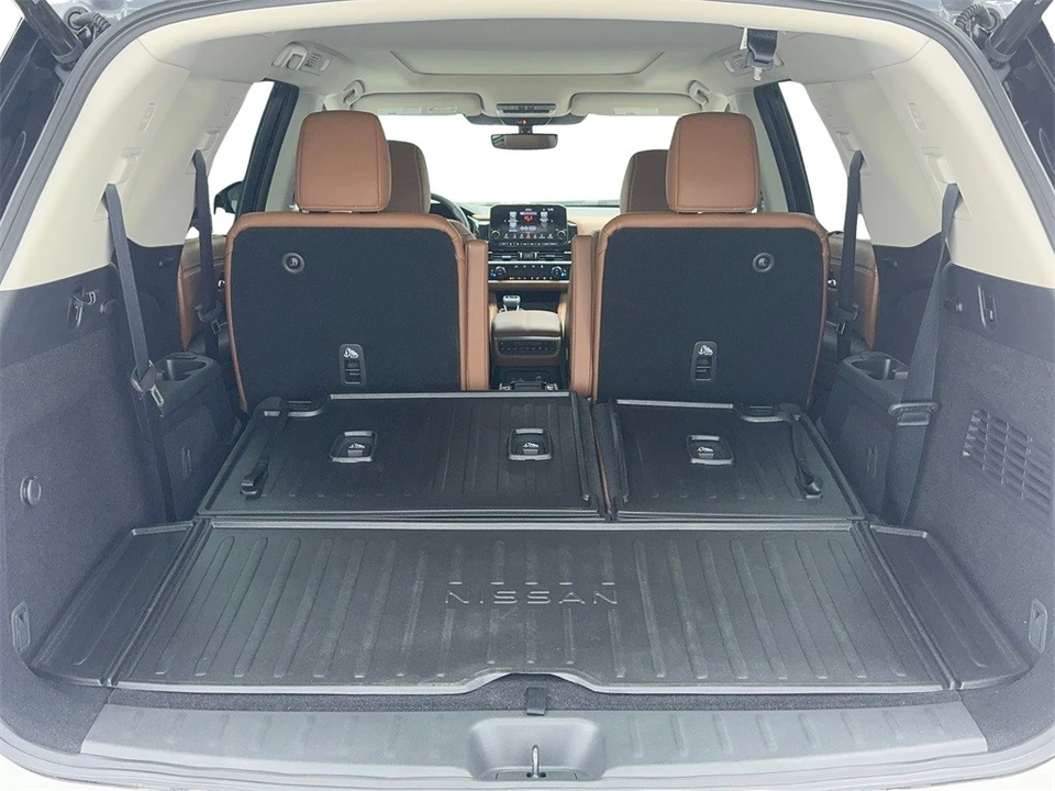2025 Nissan Pathfinder 5th Gen - Image 12 of 12