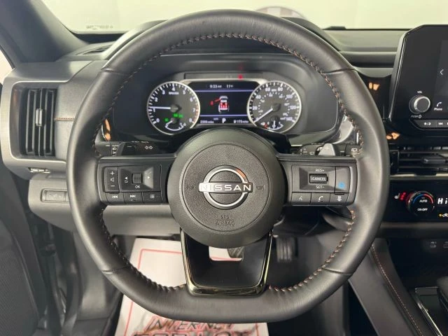 2025 Nissan Pathfinder 5th Gen - Image 13 of 21