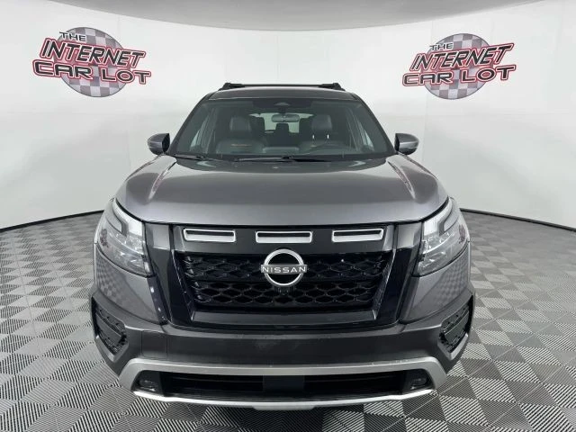 2025 Nissan Pathfinder 5th Gen - Image 2 of 12