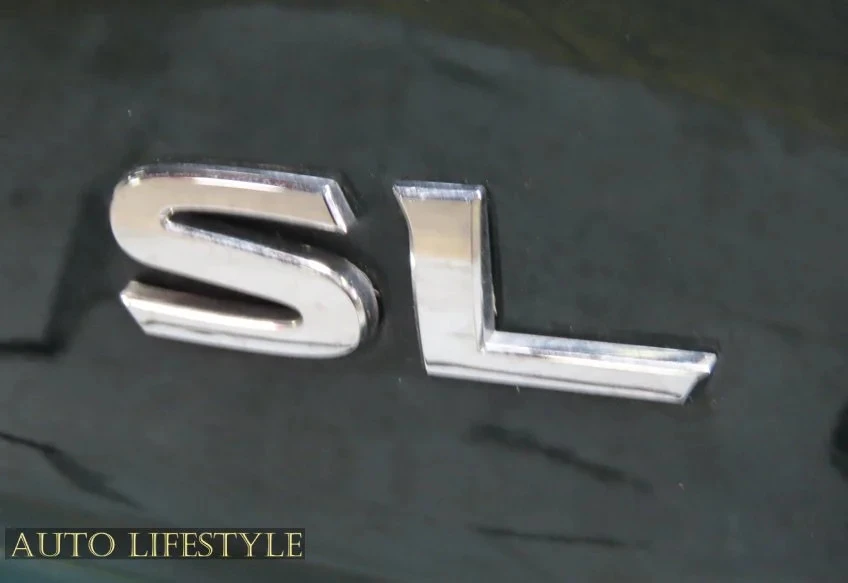 2025 Nissan Pathfinder 5th Gen - Image 16 of 31