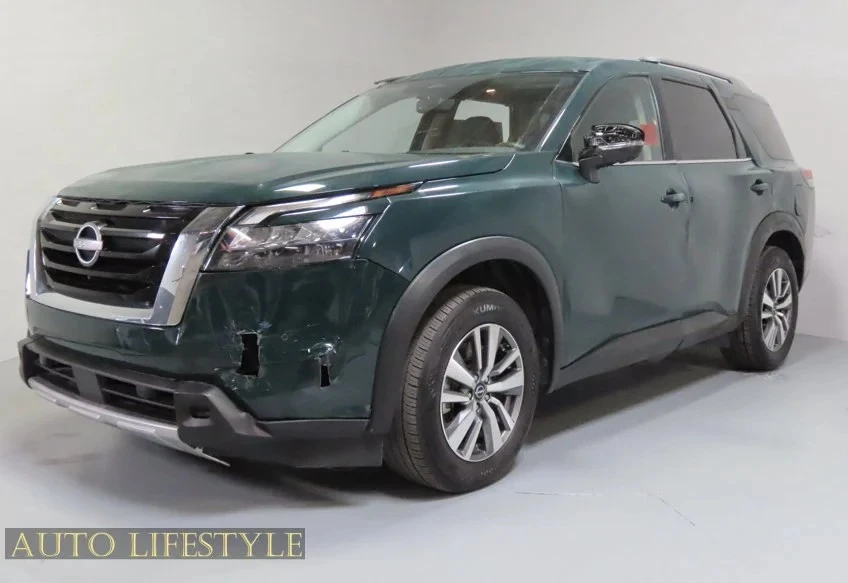 2025 Nissan Pathfinder 5th Gen - Image 3 of 31