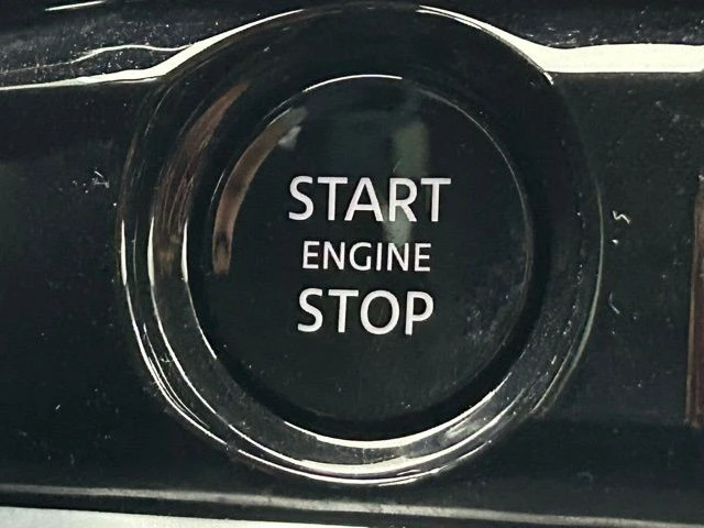 2025 Nissan Pathfinder 5th Gen - Image 3 of 12