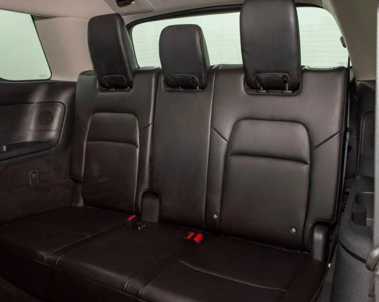 2025 Nissan Pathfinder 5th Gen - Image 9 of 12