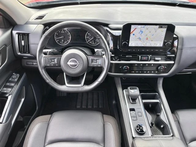 2025 Nissan Pathfinder 5th Gen - Image 13 of 21