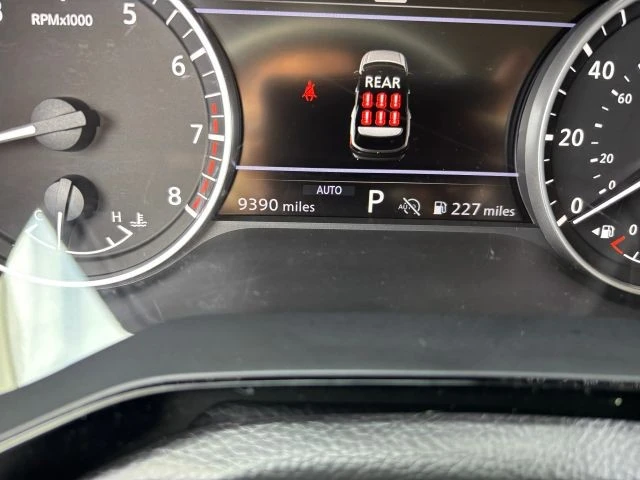 2025 Nissan Pathfinder 5th Gen - Image 15 of 21
